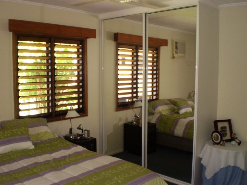 27 Birt Street  Picnic Bay, Magnetic Island QLD 4819