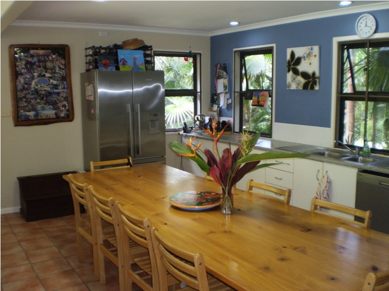 31 Mirimar Crescent Arcadia, Magnetic Island QLD 4819
