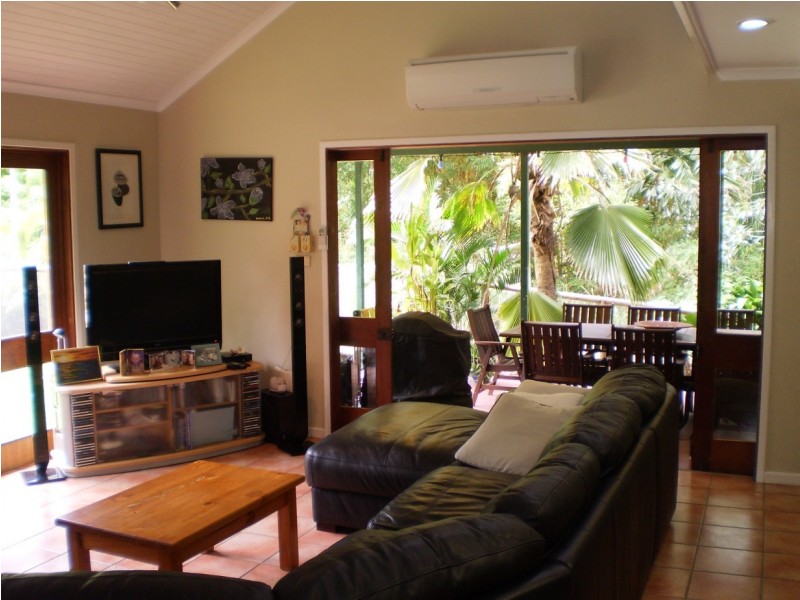 31 Mirimar Crescent Arcadia, Magnetic Island QLD 4819