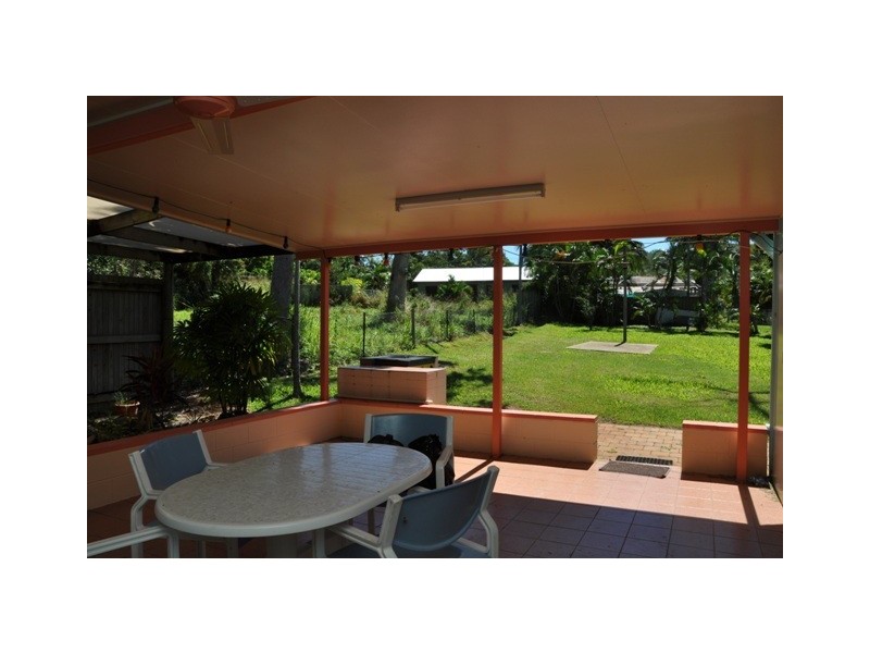 24 Barbarra Street  Picnic Bay, Magnetic Island QLD 4819