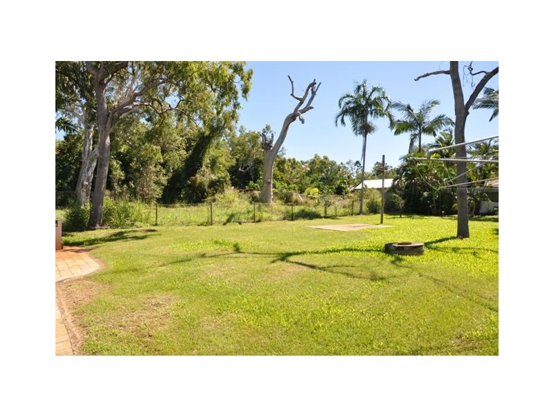 24 Barbarra Street  Picnic Bay, Magnetic Island QLD 4819