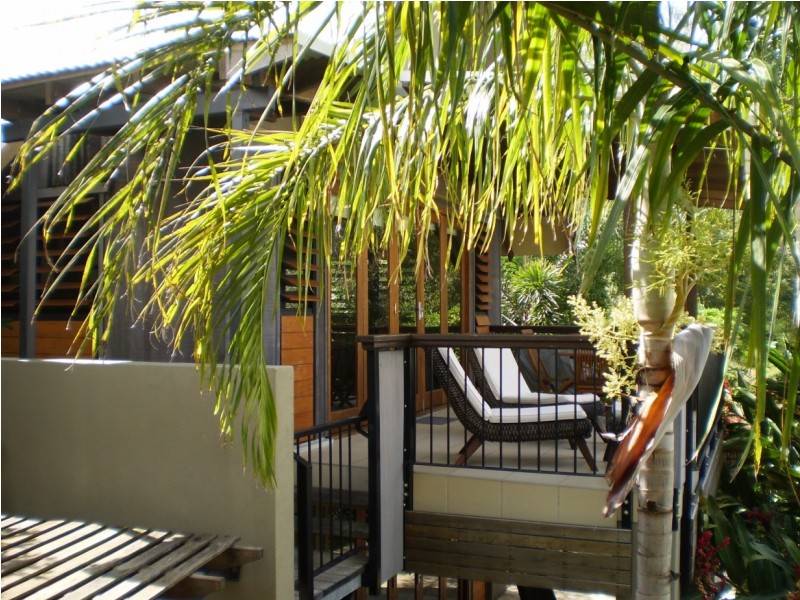 9/9 The Esplanade Nelly Bay, Magnetic Island QLD 4819