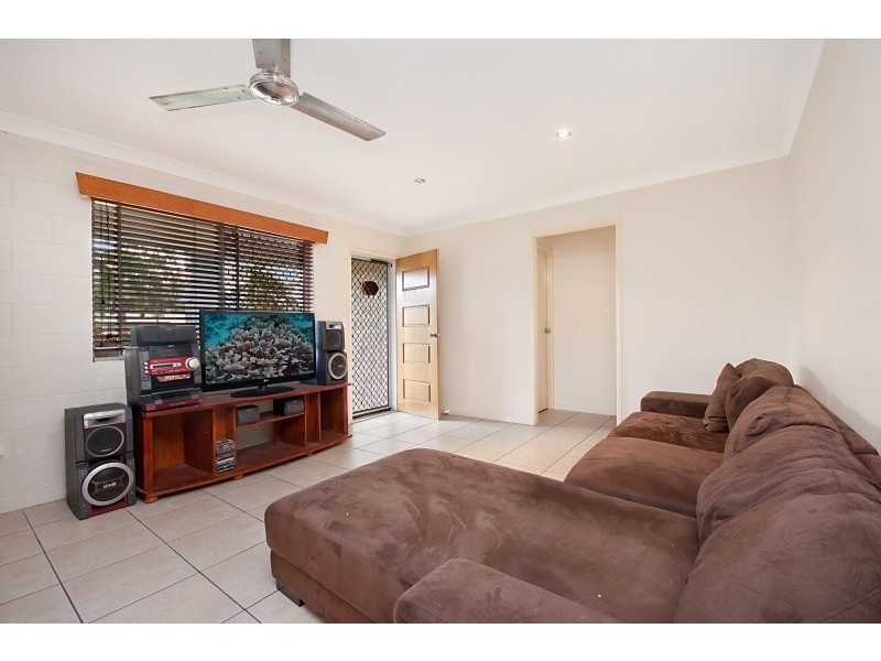 29 Violet Crescent, Rasmussen QLD 4815