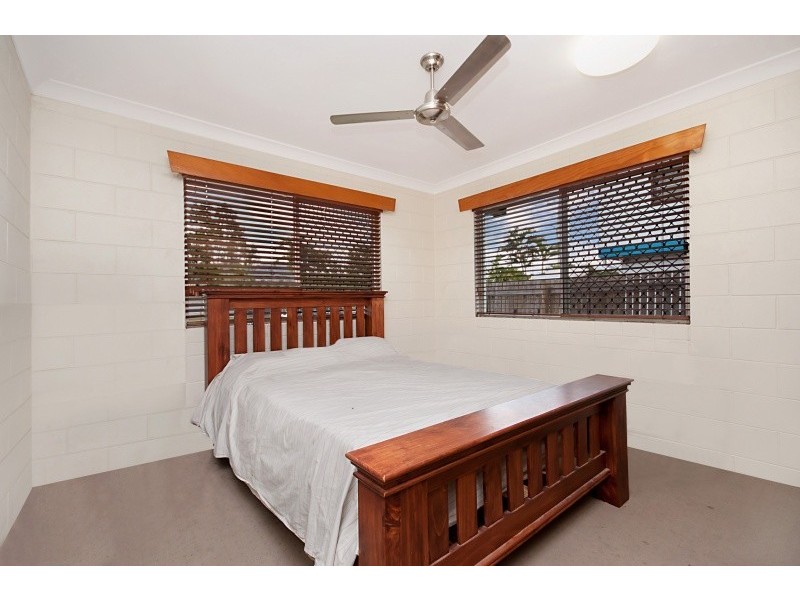 29 Violet Crescent, Rasmussen QLD 4815