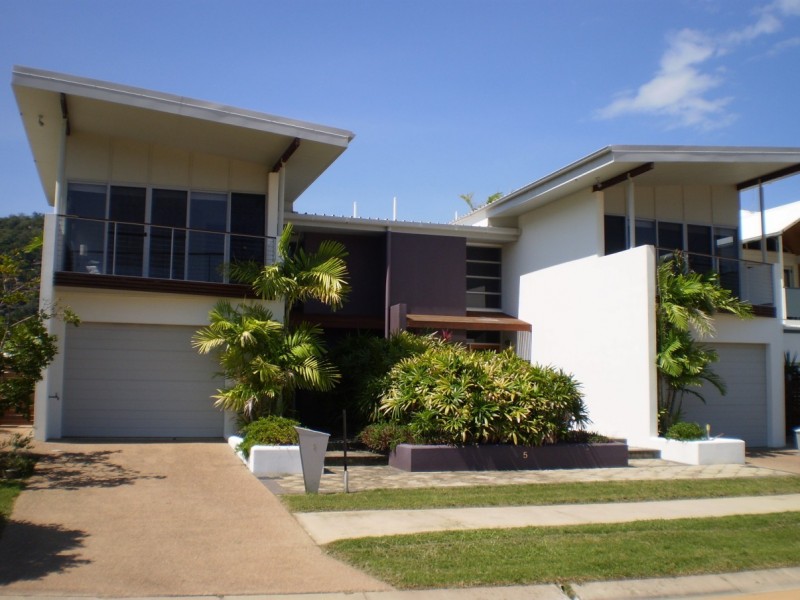 1/5 Terrace Place Nelly Bay, Magnetic Island QLD 4819