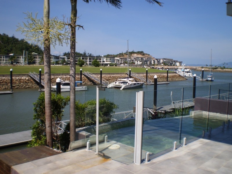 1/5 Terrace Place Nelly Bay, Magnetic Island QLD 4819