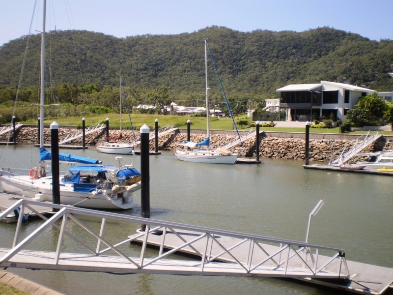 1/5 Terrace Place Nelly Bay, Magnetic Island QLD 4819