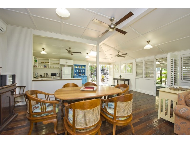 22 Olympus Crescent ARCADIA, Magnetic Island QLD 4819