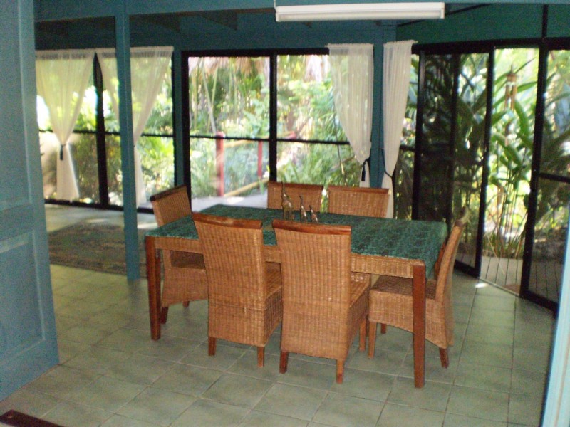 8 Rintoul Court  Horseshoe Bay, Magnetic Island QLD 4819