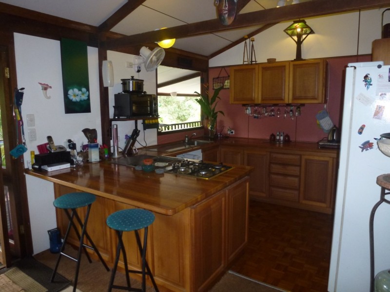 8 Sooning Street  Nelly Bay, Magnetic Island QLD 4819