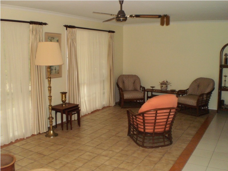 20 Compass Crescent  Nelly BAy, Magnetic Island QLD 4819