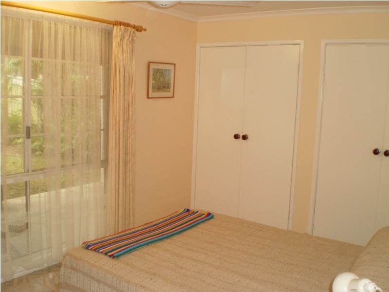 20 Compass Crescent  Nelly BAy, Magnetic Island QLD 4819