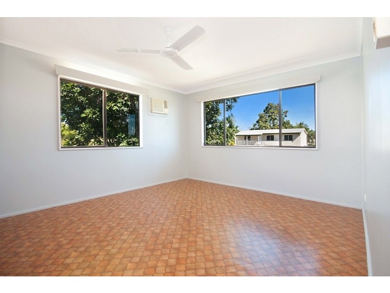 9 Gould Street, Kirwan QLD 4817