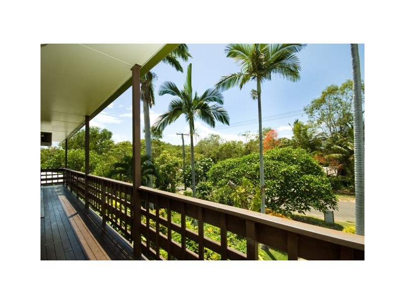 16 Barbarra Street Picnic Bay, Magnetic Island QLD 4819