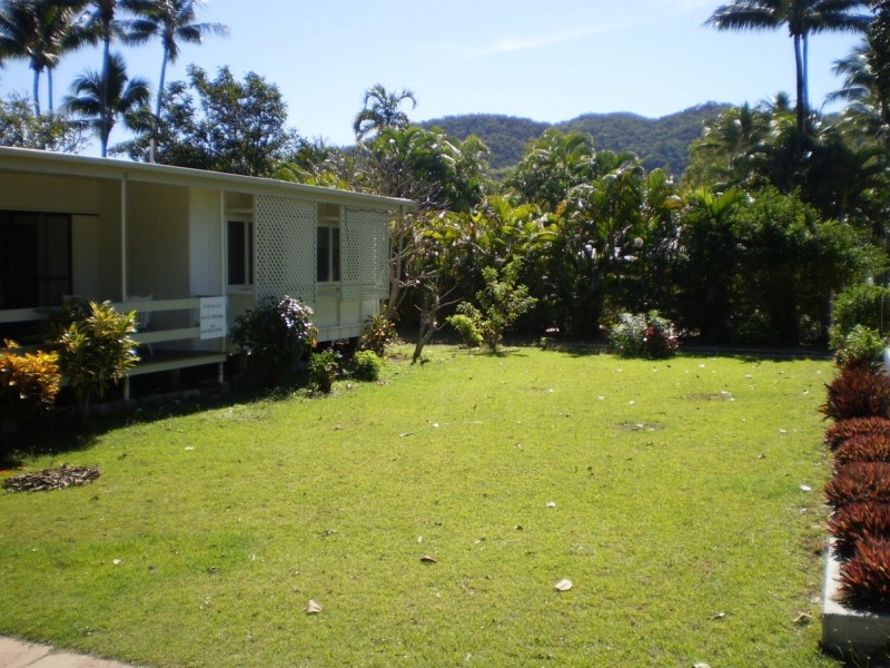 12 The Esplanade  Nelly Bay, Magnetic Island QLD 4819