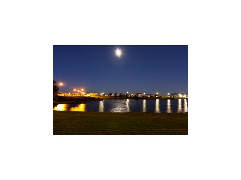 3 Waterfront Parade, Idalia QLD 4811