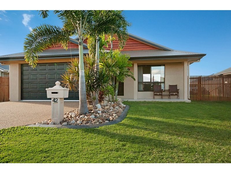 42 Gatwick Street, Burdell QLD 4818