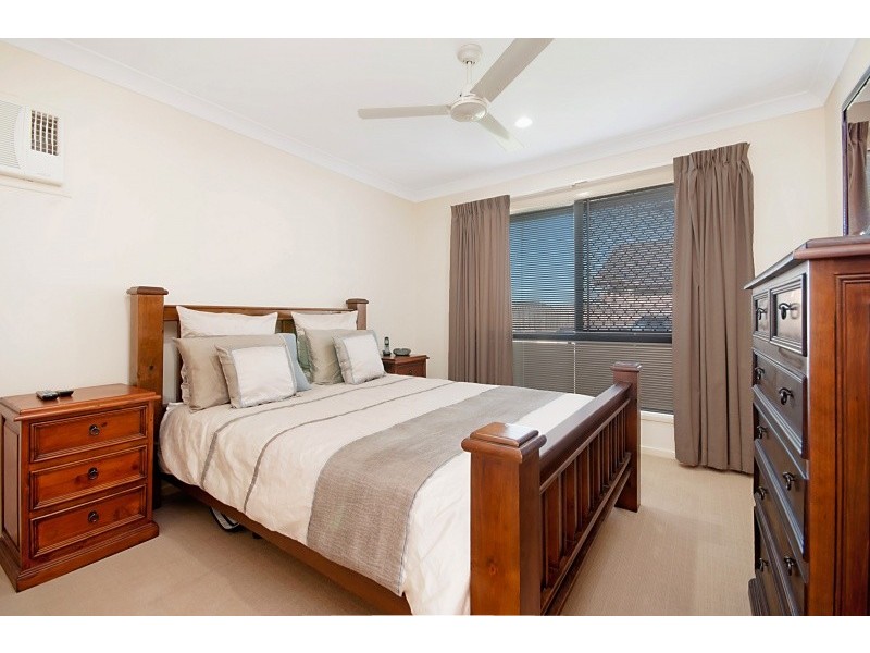 42 Gatwick Street, Burdell QLD 4818