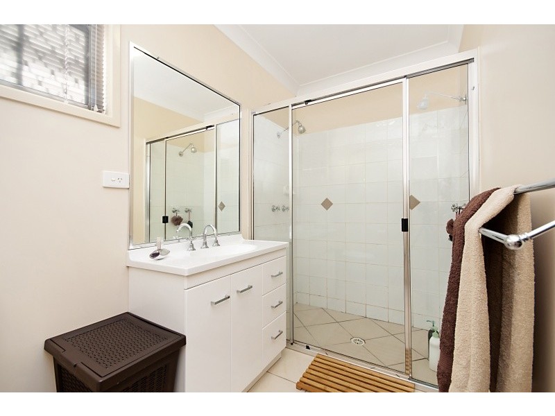 42 Gatwick Street, Burdell QLD 4818