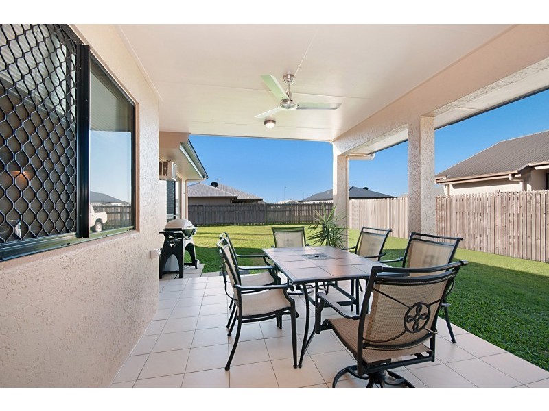 42 Gatwick Street, Burdell QLD 4818