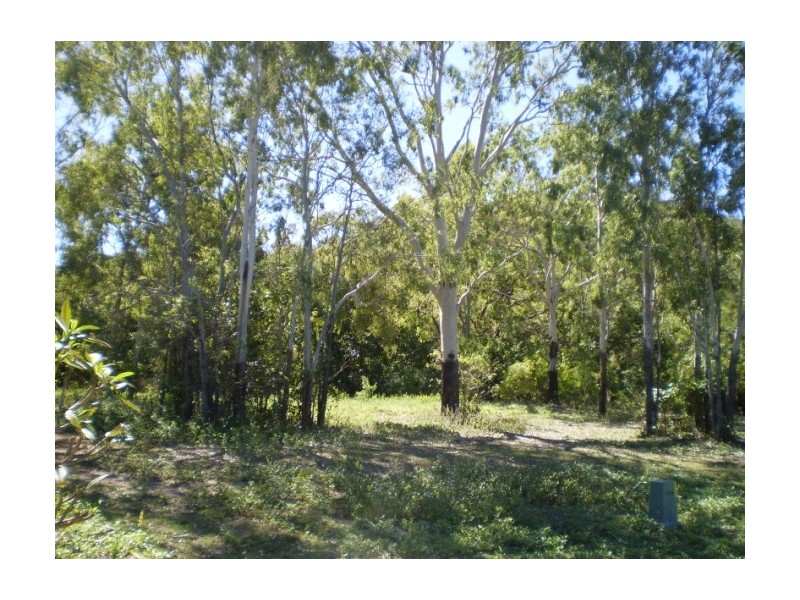 7 Bayside Court HORSESHOE BAY, Magnetic Island QLD 4819