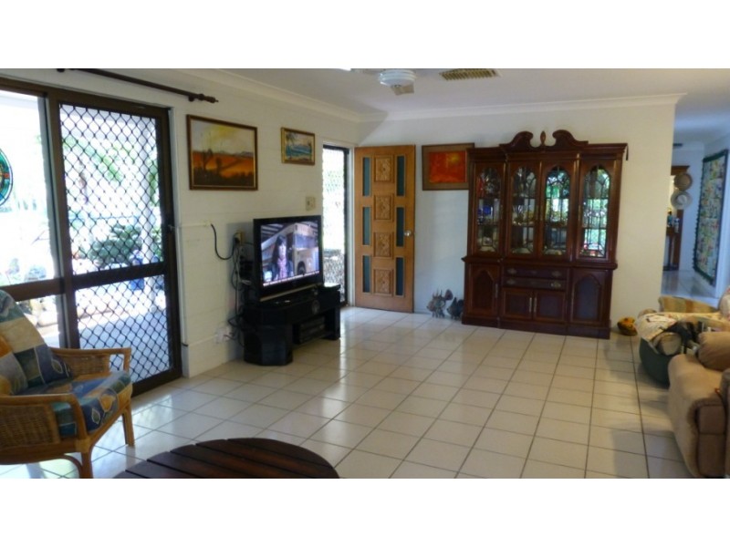 57 Wansfell Street, Picnic Bay QLD 4819