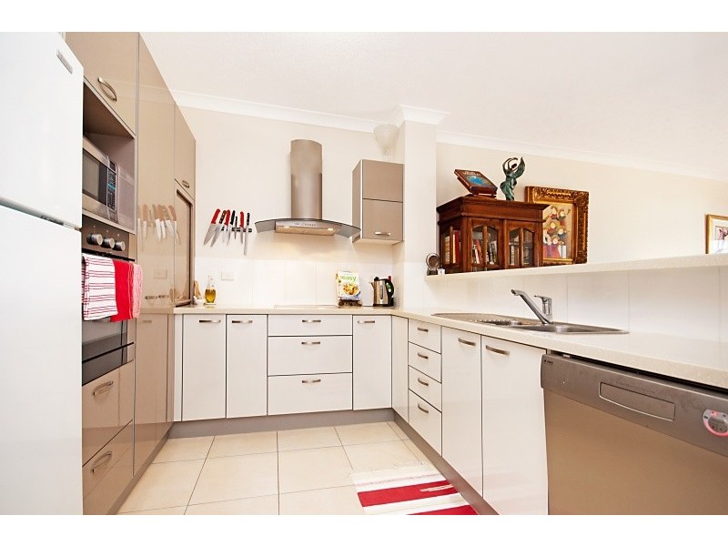 55/42 Warburton Street, North Ward QLD 4810