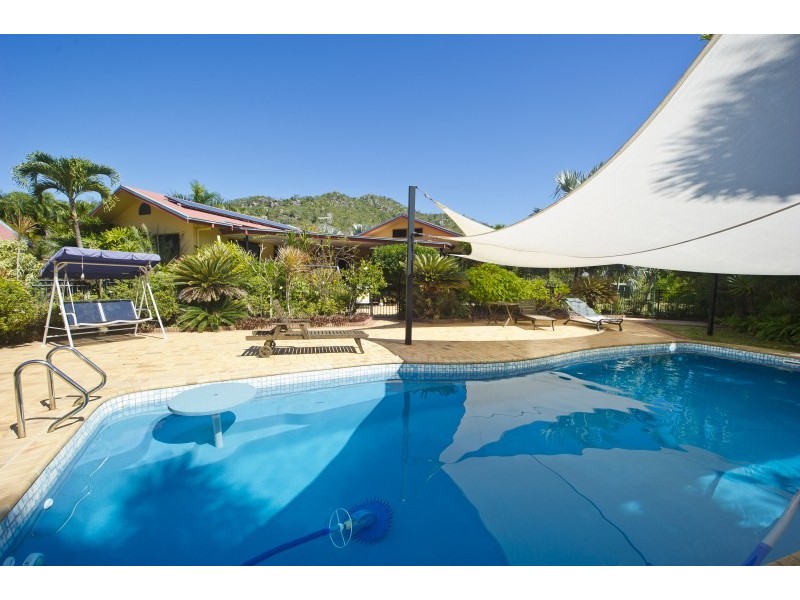 85-87 Swensen Street HORSESHOE BAY, Magnetic Island QLD 4819