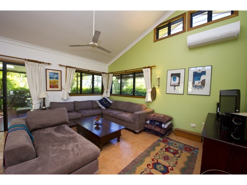 85-87 Swensen Street HORSESHOE BAY, Magnetic Island QLD 4819