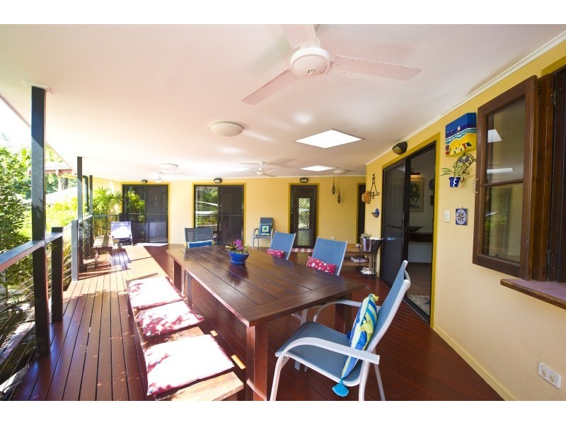 85-87 Swensen Street HORSESHOE BAY, Magnetic Island QLD 4819