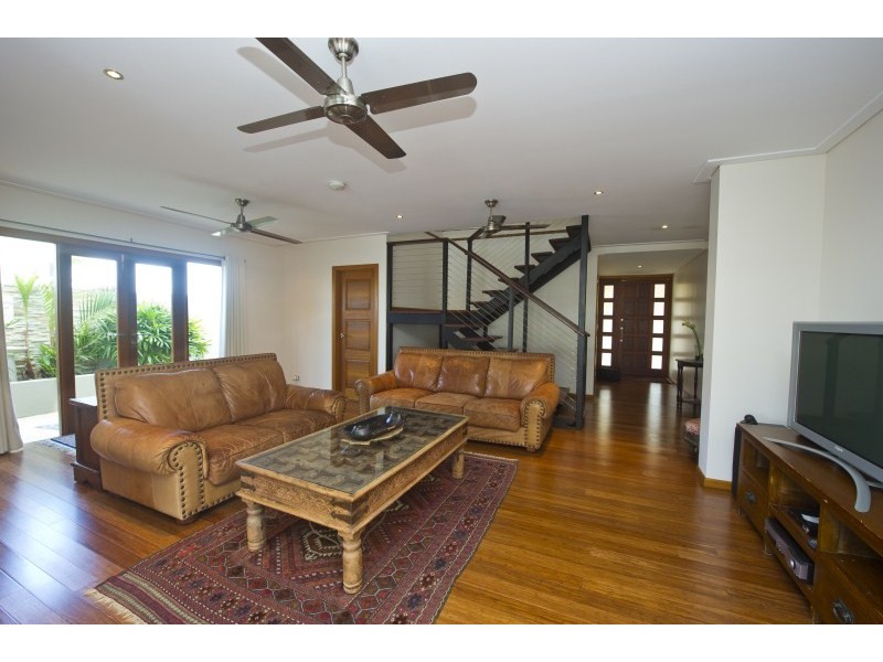 3B Terrace Place Nelly Bay, Magnetic Island QLD 4819