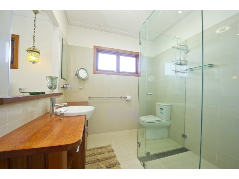 3B Terrace Place Nelly Bay, Magnetic Island QLD 4819