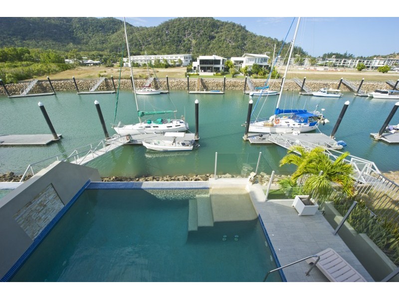 3B Terrace Place Nelly Bay, Magnetic Island QLD 4819