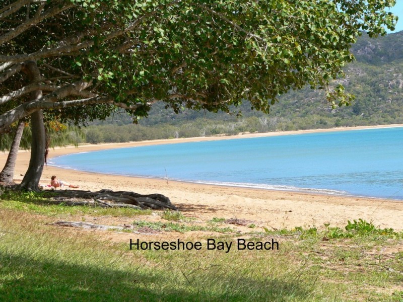 11 Pacific Drive HORSESHOE BAY, Magnetic Island QLD 4819