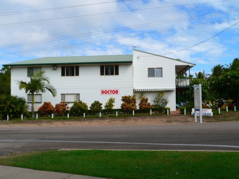 11 Pacific Drive HORSESHOE BAY, Magnetic Island QLD 4819