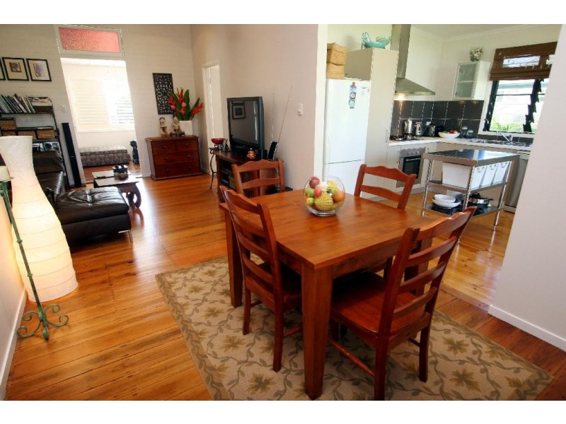 49 Sherriff Street, Hermit Park QLD 4812