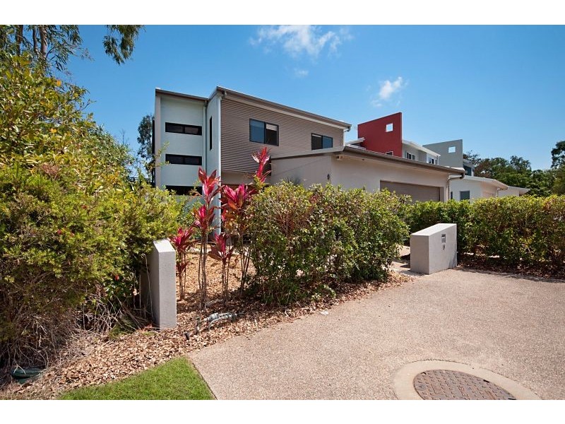 9 Springbrook Parade, Idalia QLD 4811