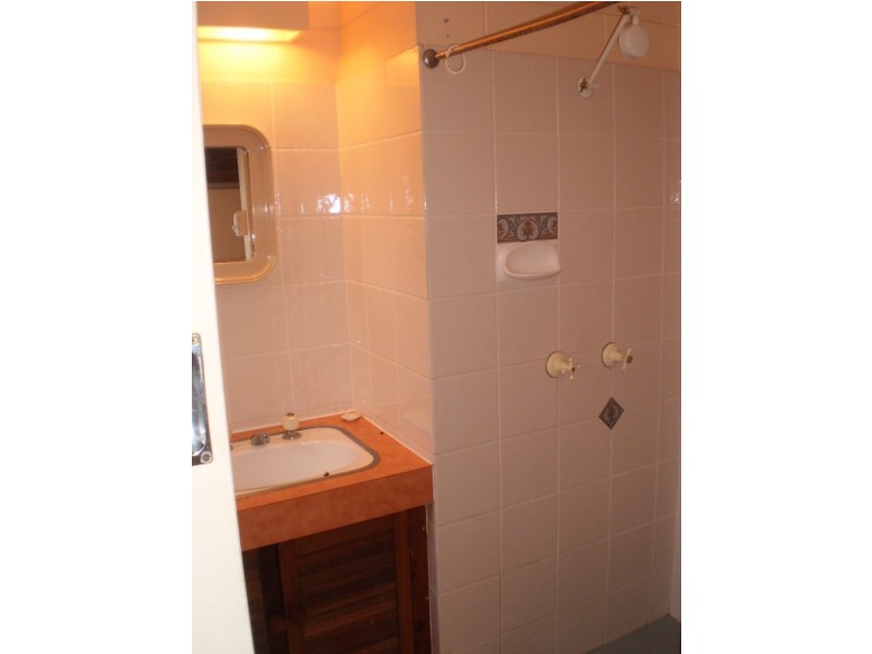 2/5 Widdowson Court P.Bay, Magnetic Island QLD 4819