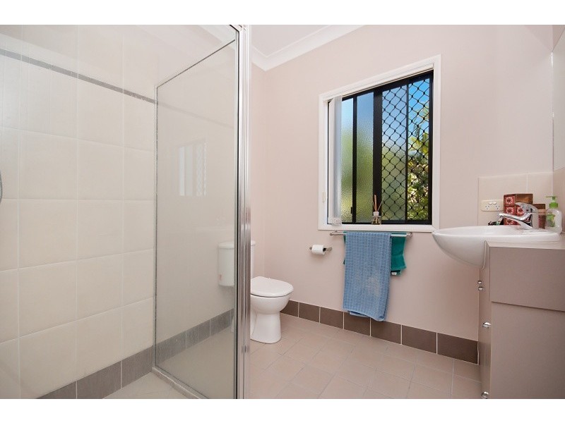 19 Minaret Way, Mount Louisa QLD 4814