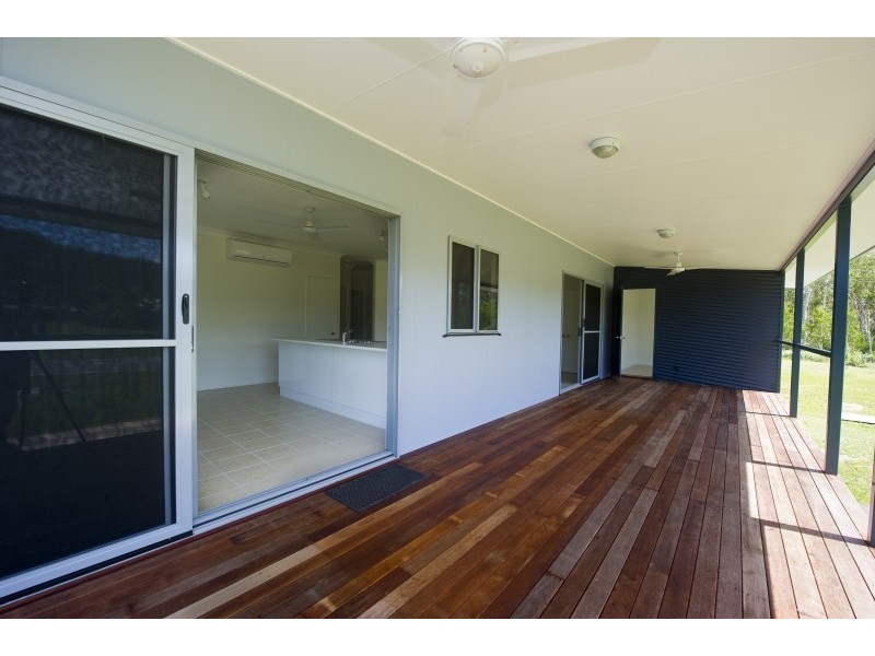 26 Sandals Boulevard HORSESHOE BAY, Magnetic Island QLD 4819