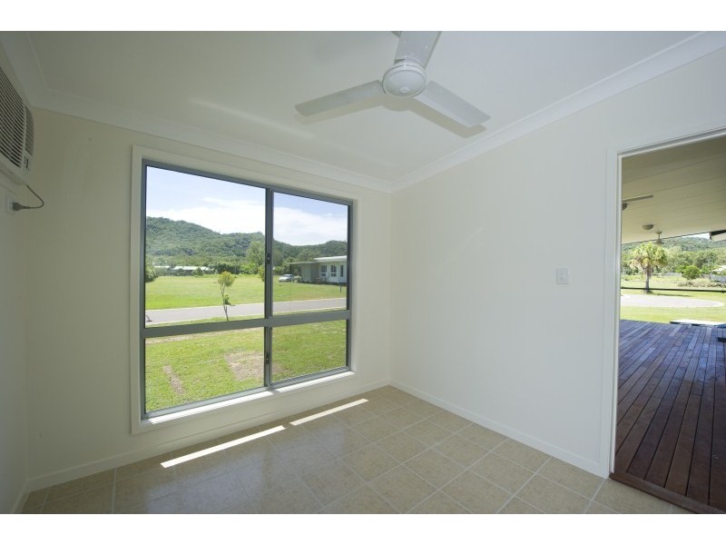 26 Sandals Boulevard HORSESHOE BAY, Magnetic Island QLD 4819