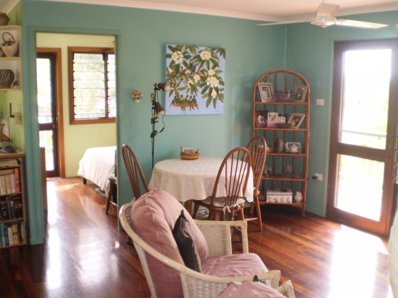 33 Compass Crescent Nelly Bay, Magnetic Island QLD 4819
