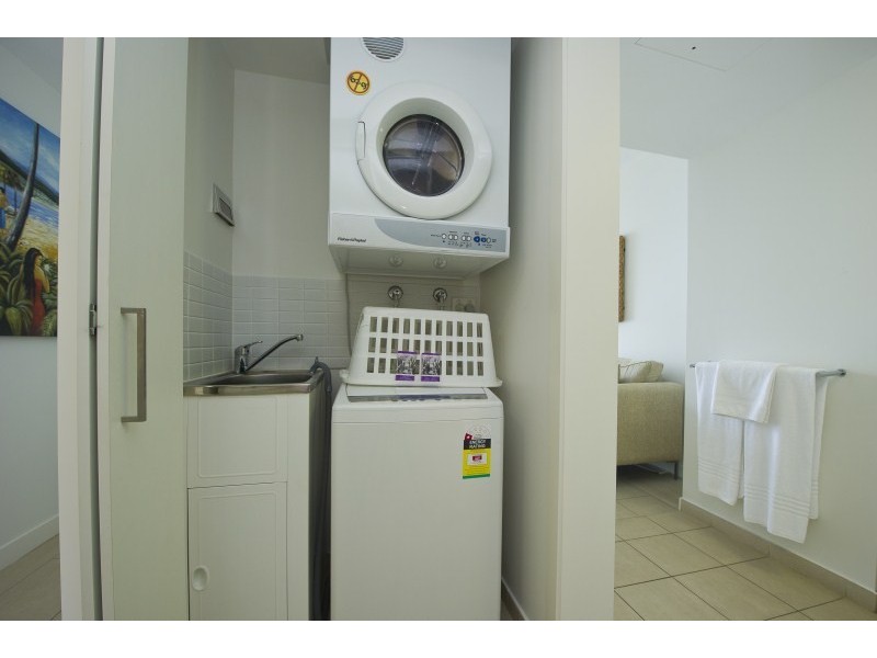 2203/146 Sooning Street Nelly Bay, Magnetic Island QLD 4819