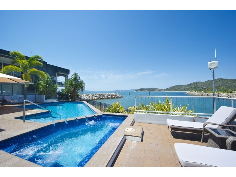 2203/146 Sooning Street Nelly Bay, Magnetic Island QLD 4819