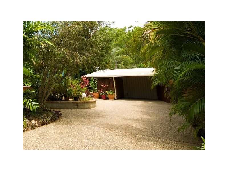 6 Coleton Court, Nelly Bay QLD 4819