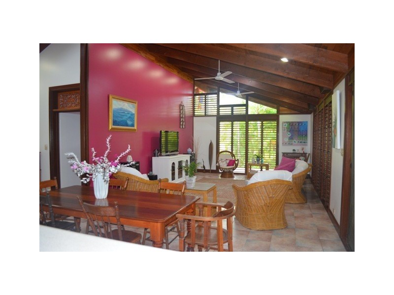 6 Coleton Court, Nelly Bay QLD 4819