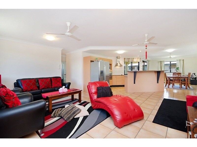 106 River Boulevard, Idalia QLD 4811