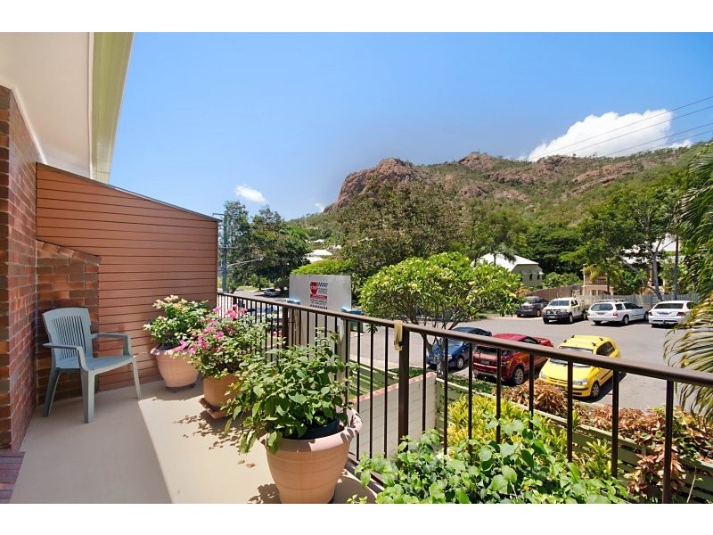 11/60 Alexandra Street, North Ward QLD 4810