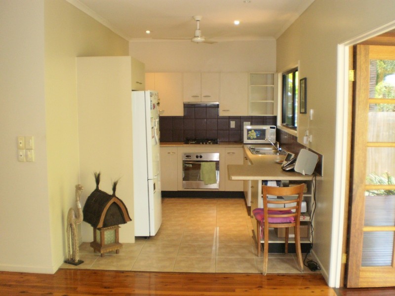 2/24 Mango Parkway Nelly Bay, Magnetic Island QLD 4819