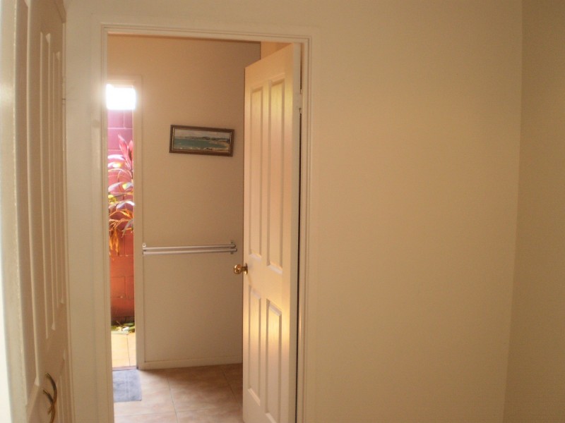 2/24 Mango Parkway Nelly Bay, Magnetic Island QLD 4819